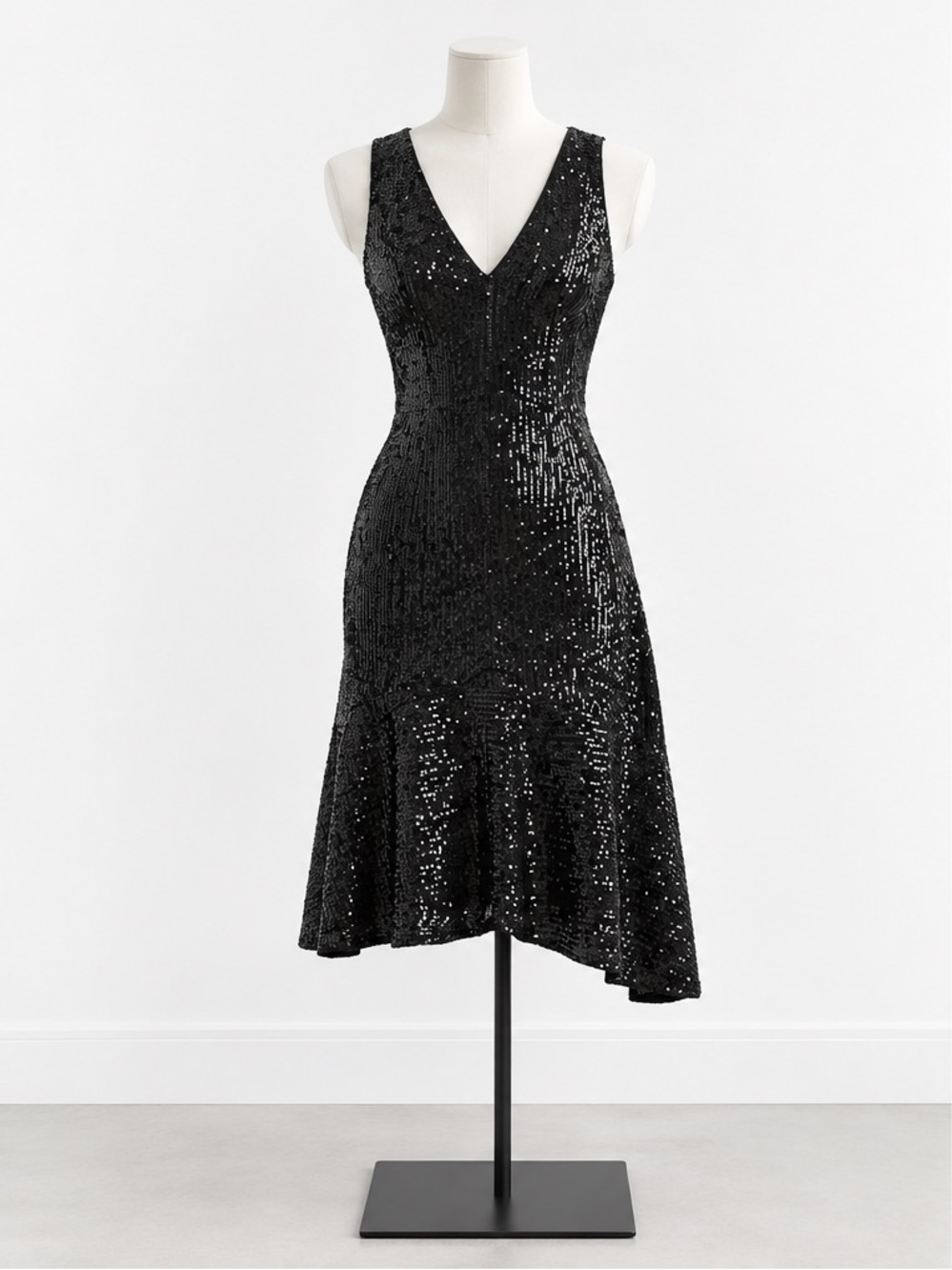 NWT BCBG Black Sequin V-Neck Open-Back Cocktail Dress Size L